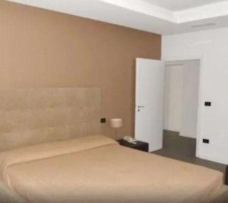 Hotell San Carlo Terracina